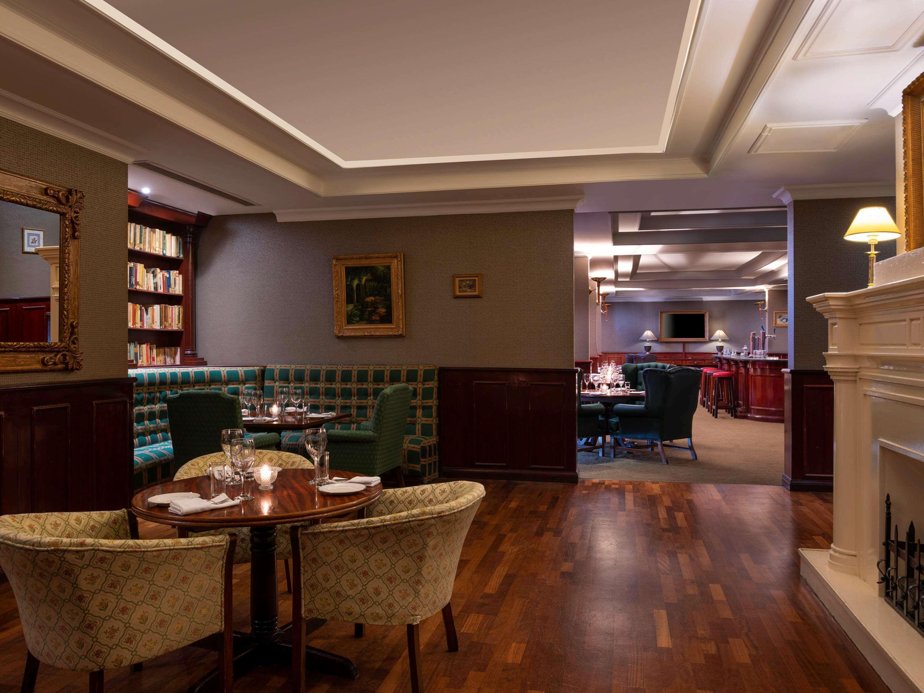 Treffen House Doha - Souq Waqif And Next To Msheireb Metro Station Hotel Bagian luar foto