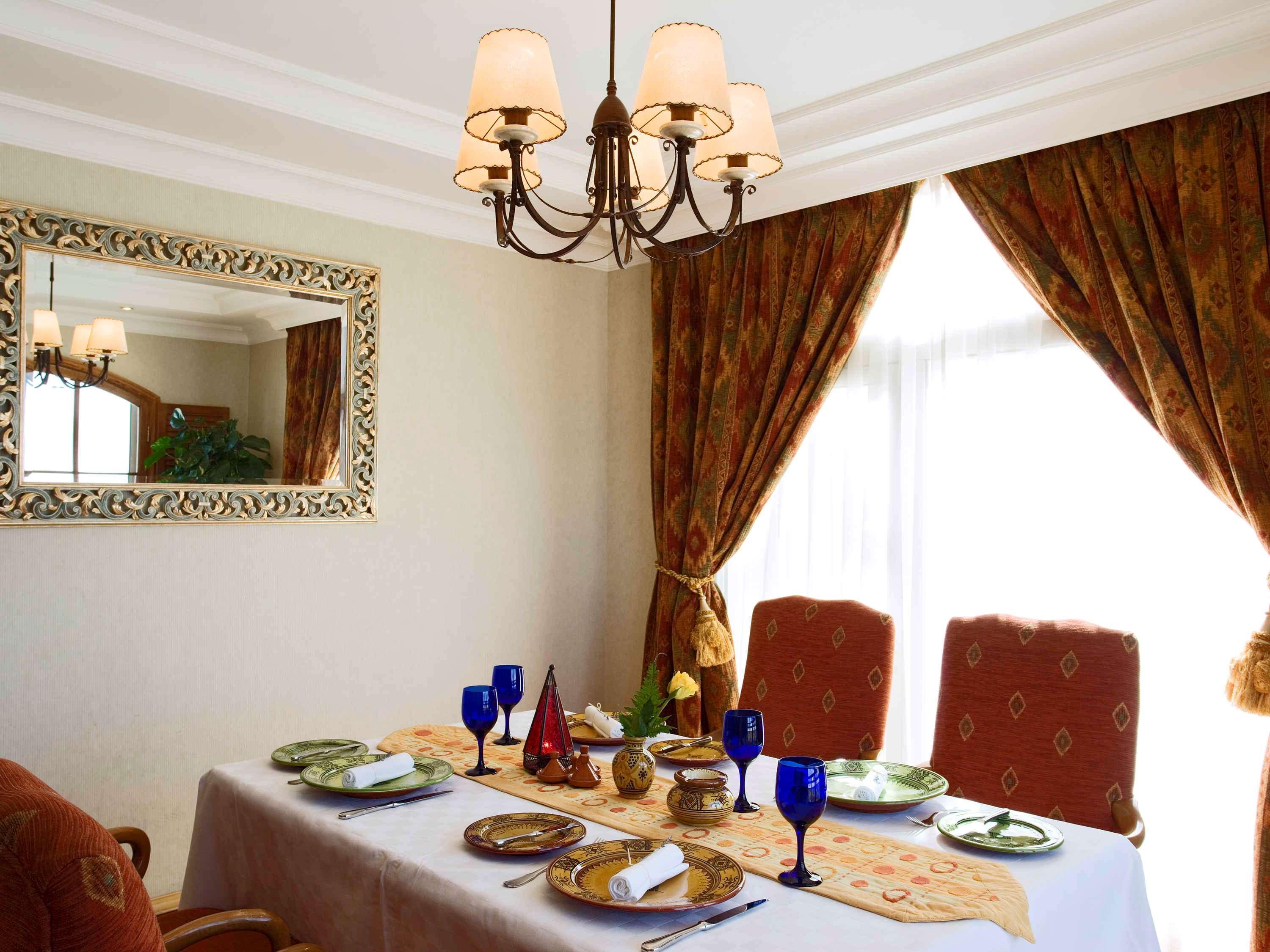 Treffen House Doha - Souq Waqif And Next To Msheireb Metro Station Hotel Bagian luar foto