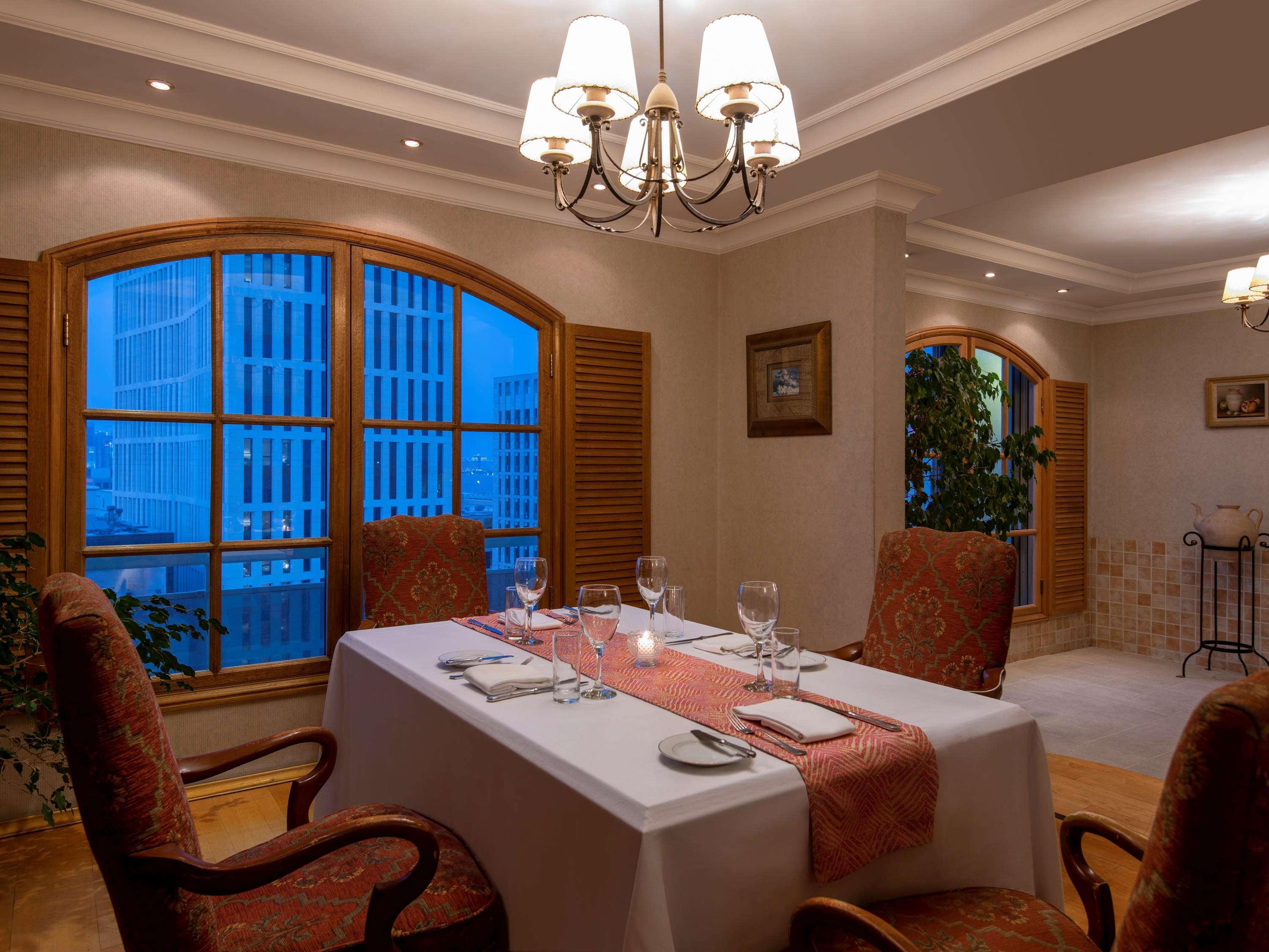 Treffen House Doha - Souq Waqif And Next To Msheireb Metro Station Hotel Bagian luar foto